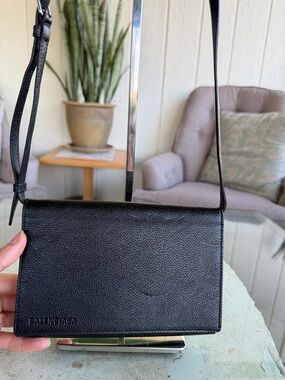 Like 🆕 Balenciaga Crossbody Bag💝💝💝